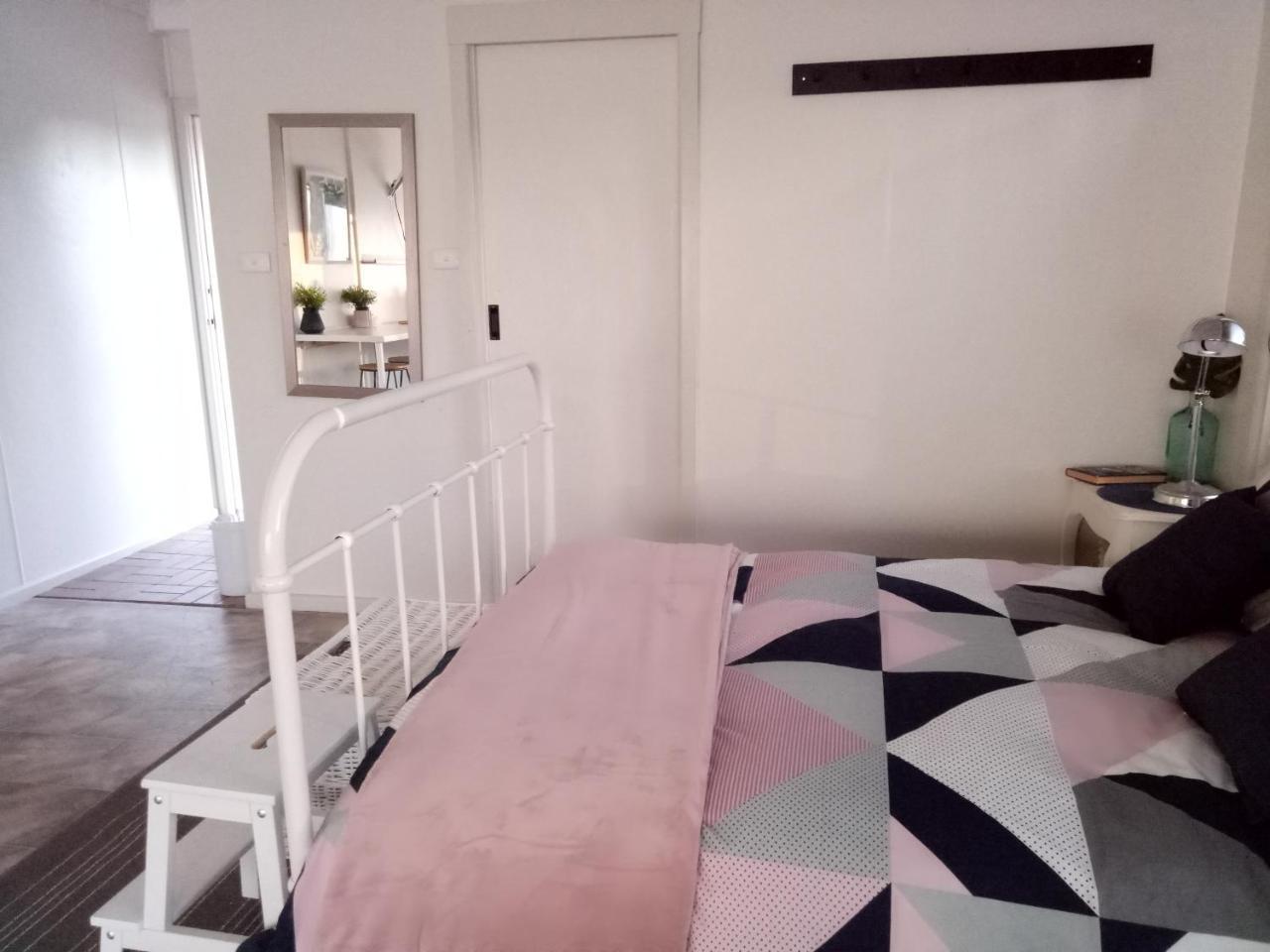 The Husky House Or Little Husky Studio Suite Huskisson Kültér fotó